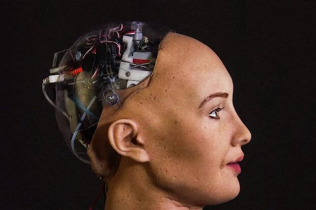 SingularityNET - Roboter Sophia auf Blockchain Basis