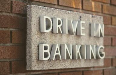 Drive in Banking Logo