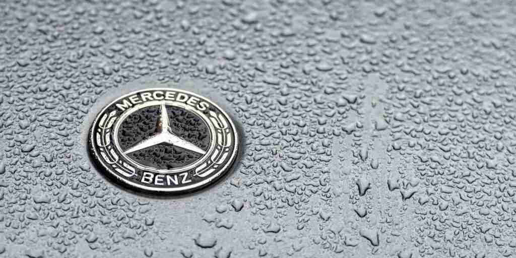 Daimler Mercedes-Benz Logo