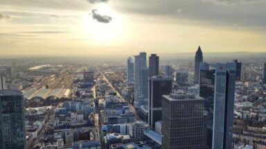 Deutsche Bank Gebäude Skyline Stadtansicht von oben