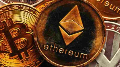 Bitcoin und Ethereum Münze