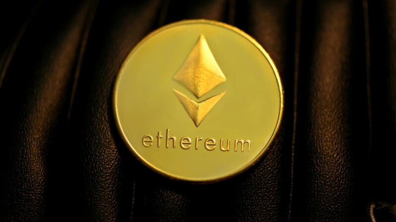 Ethereum-Gründer Buterin warnt: Krypto muss vertraulich sein Titelbild