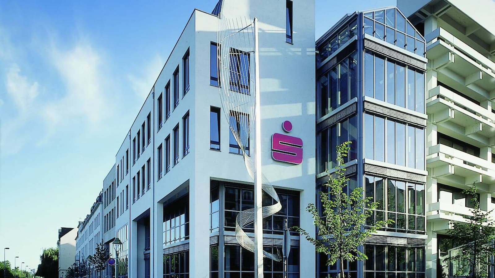 Sparkasse wird zur Krypto-Börse: BTC und Co. ab 2026 verfügbar