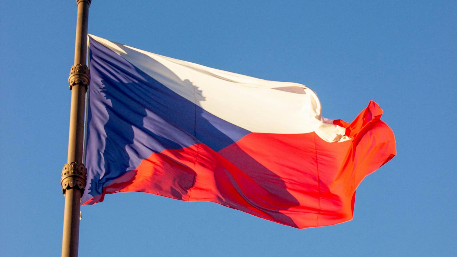 Tschechien testet Bitcoin-Reserve, kauft BTC für 1 Mio. USD